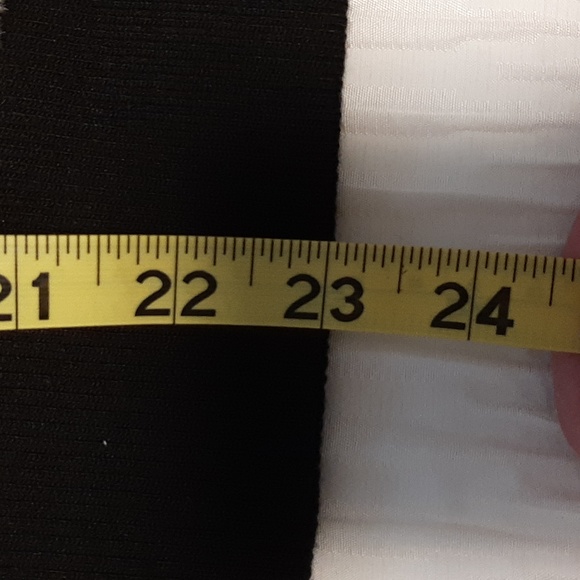 Color block faux fur bomber jacket -NWOT - Picture 8 of 12